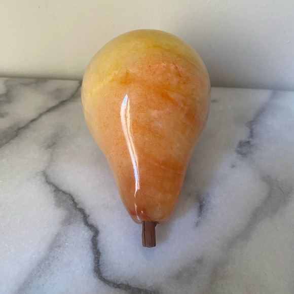 Vintage Alabaster Marble Pear Paperweight MCM Wood Stem Stone Fruit - Picture 3 of 6